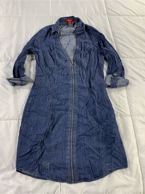 Pre loved GUESS denim dress womens size S